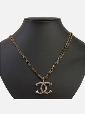 Chanel Logo Pendant Necklace - Gold Chain